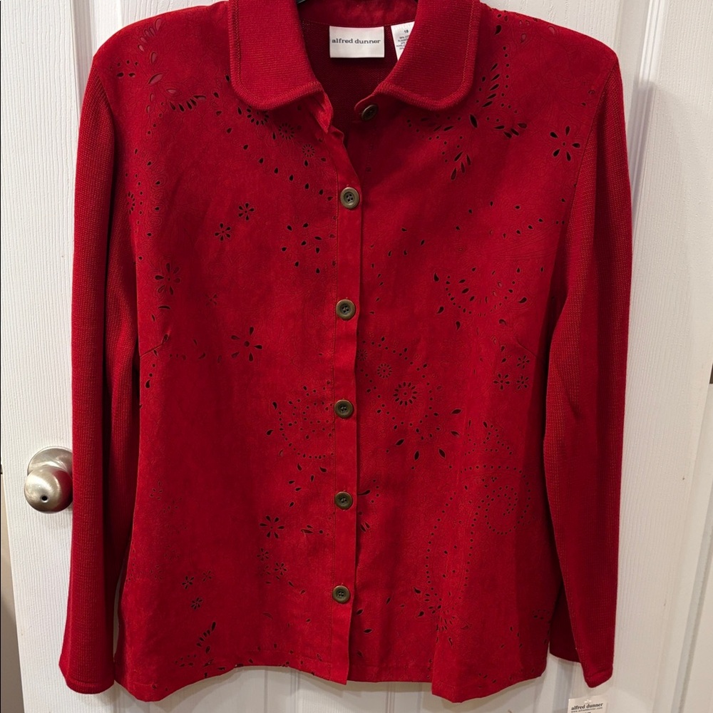 NWT Alfred Dunner mixed media button down top butterfly eyelets womens size 18